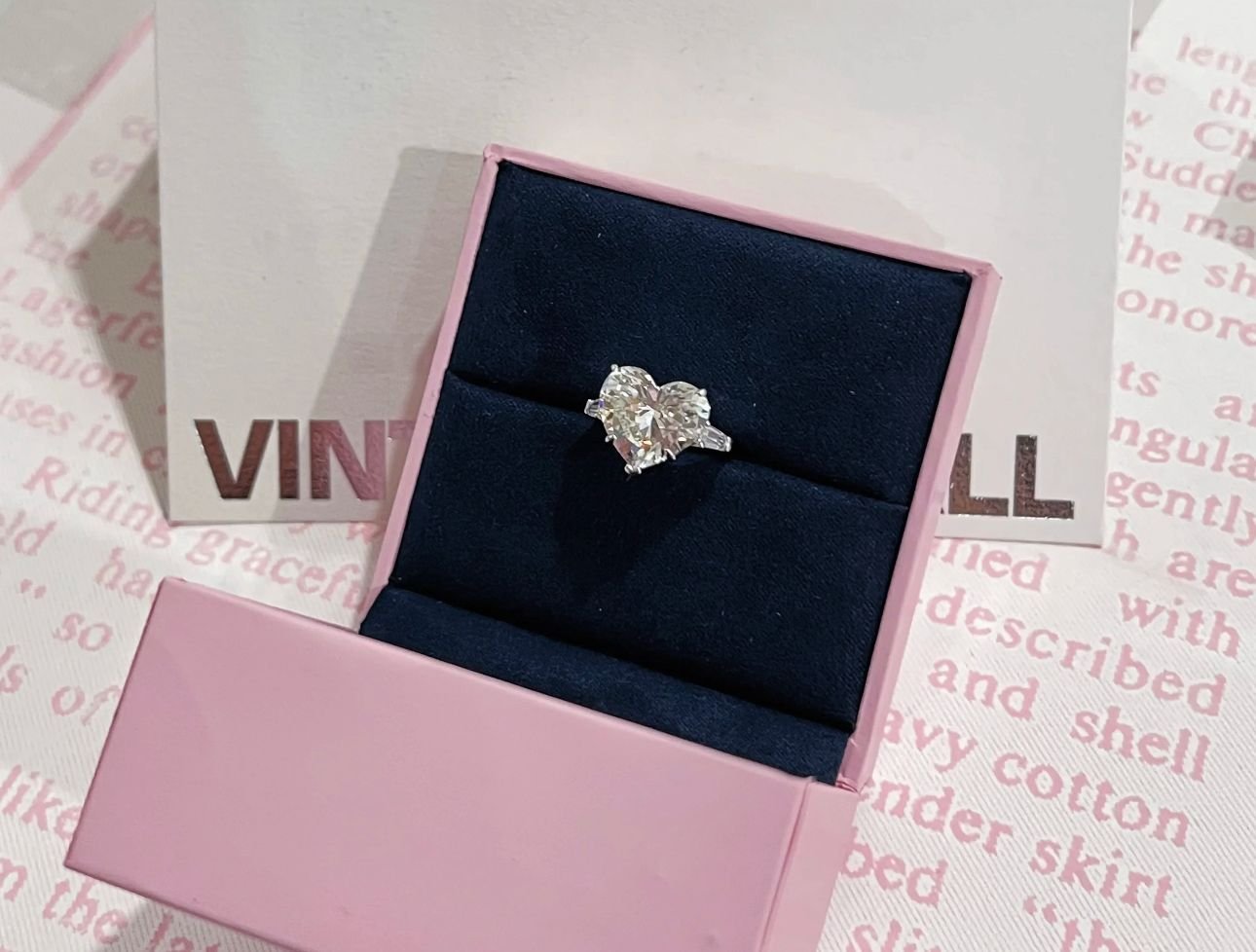 Eternal Heart Bloom Ring Lab-Grown Diamond - Image 8