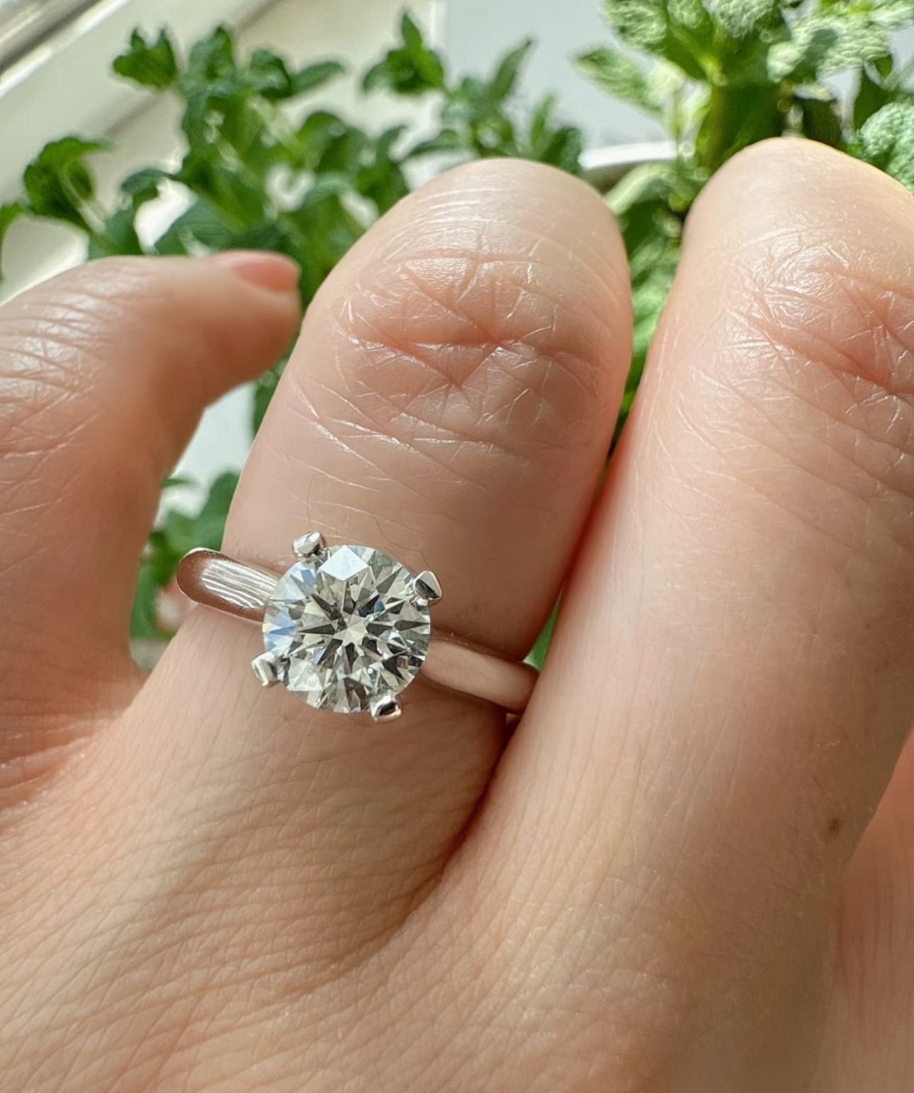 EternalGlow Solitaire Ring Lab-Grown Diamond – Classic Elegance - Image 4