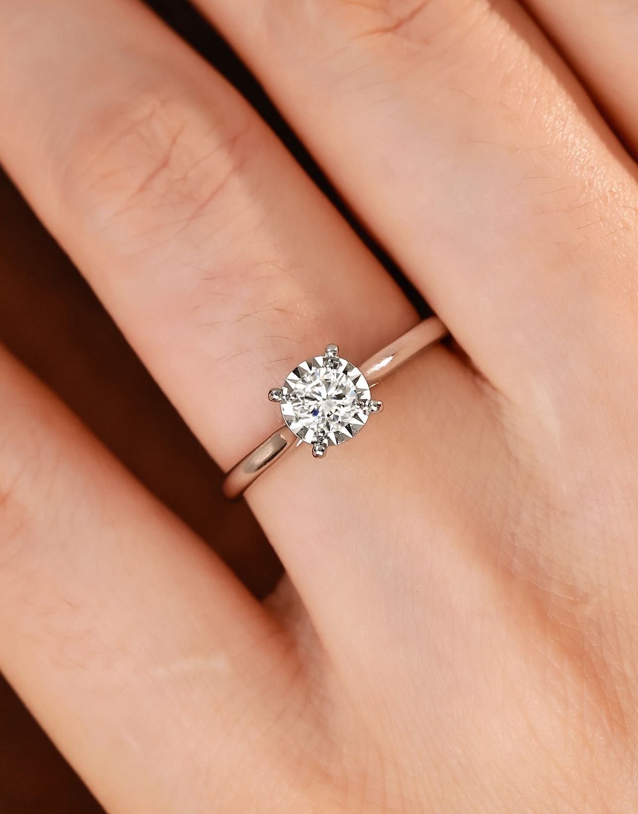 EternalGlow Solitaire Ring Lab-Grown Diamond – Classic Elegance - Image 8